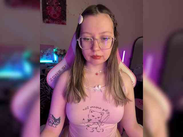 henby_streams webcam