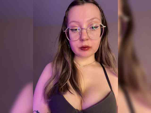 henby_streams webcam