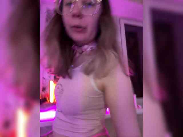 henby_streams webcam