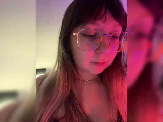 henby_streams webcam