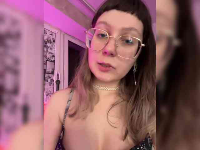 henby_streams webcam