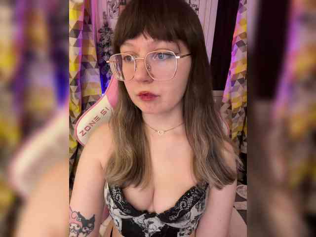 henby_streams webcam