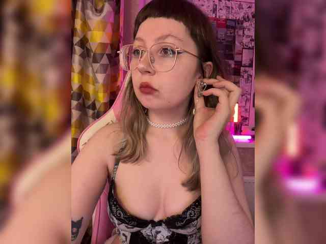 henby_streams webcam
