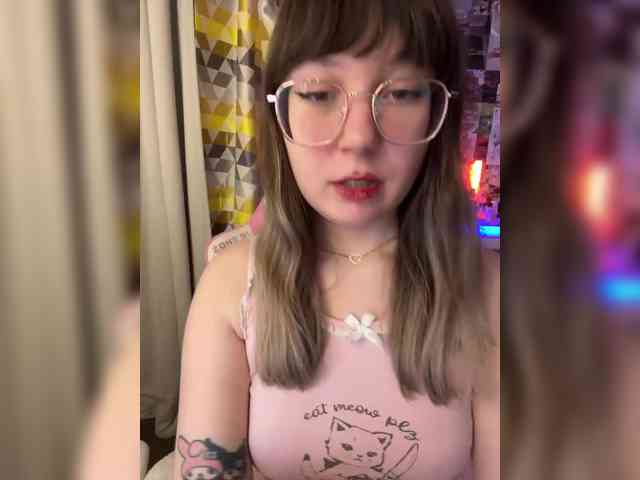 henby_streams webcam