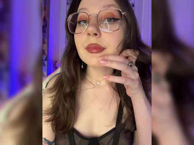 henby_streams webcam