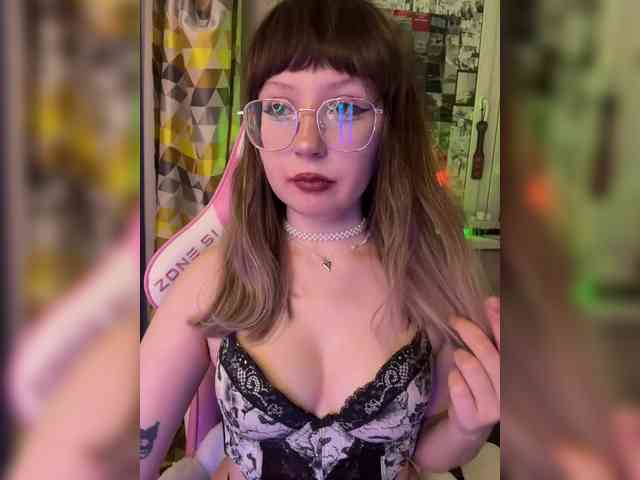 henby_streams webcam