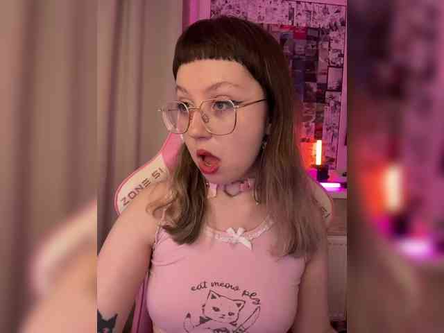 henby_streams webcam