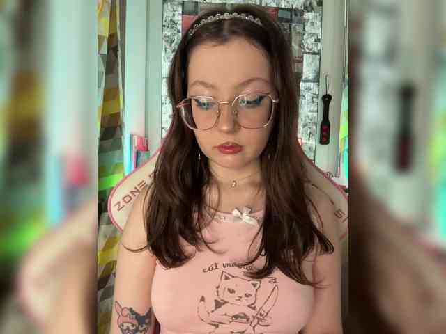 henby_streams webcam