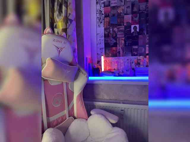 henby_streams webcam