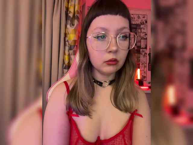 henby_streams webcam
