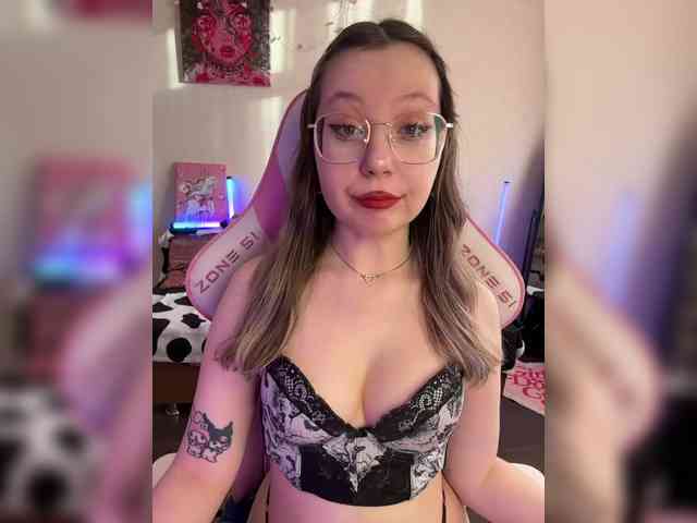 henby_streams webcam