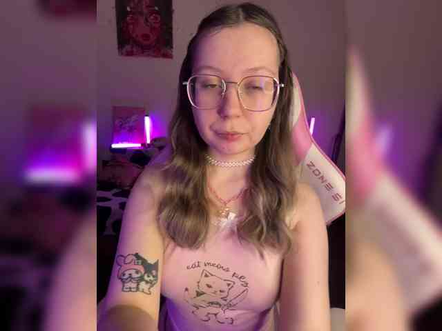 henby_streams webcam