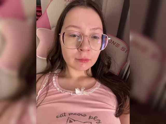 henby_streams webcam