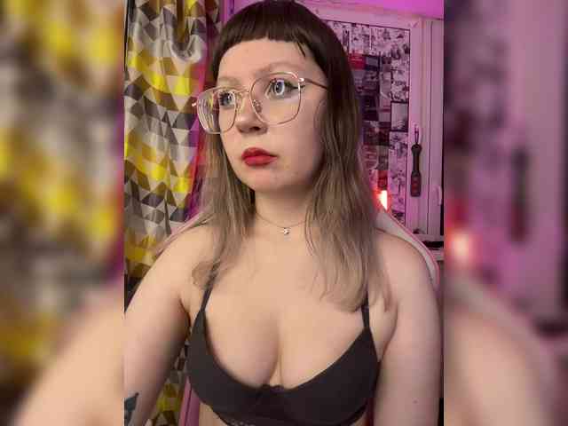 henby_streams webcam