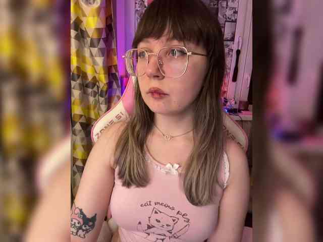 henby_streams webcam