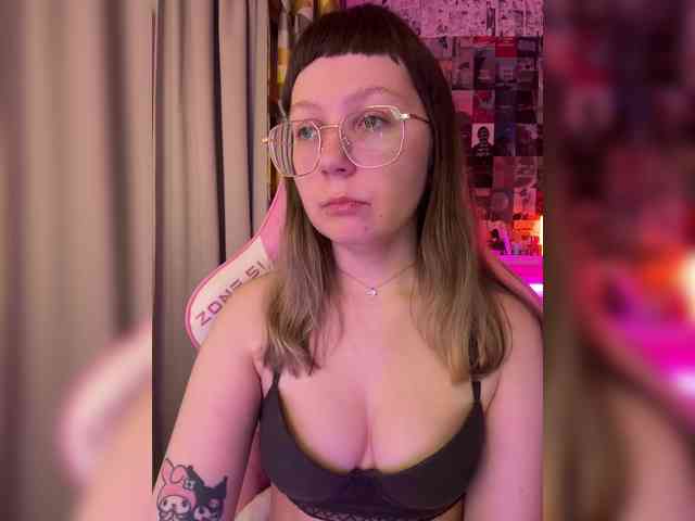 henby_streams webcam