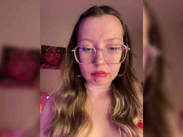 henby_streams webcam