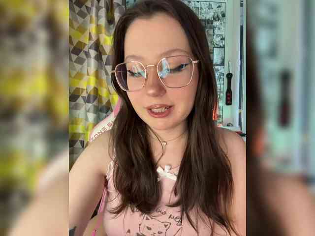 henby_streams webcam