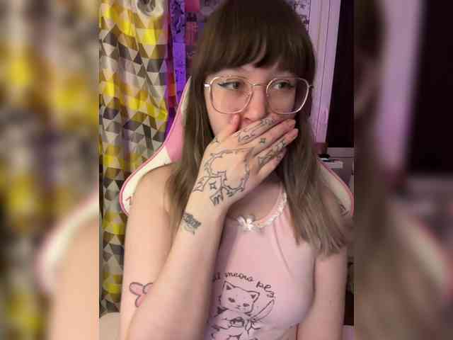 henby_streams webcam