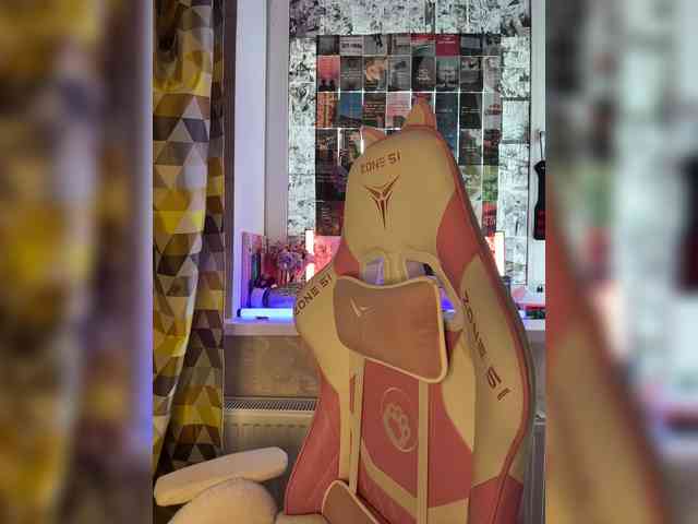 henby_streams webcam