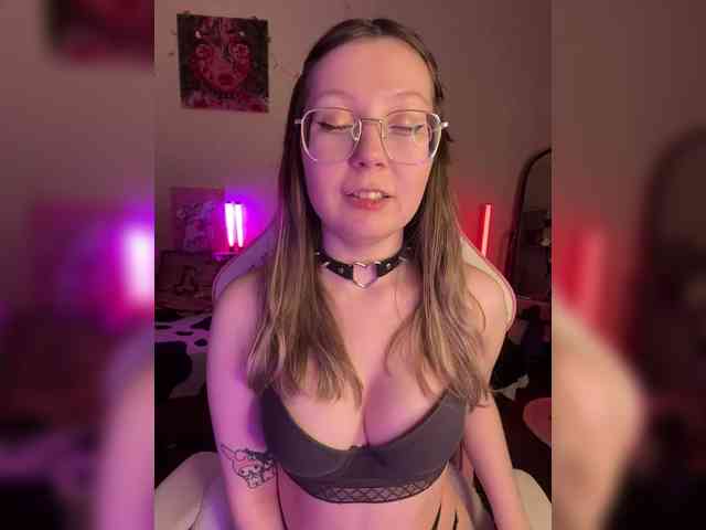 henby_streams webcam