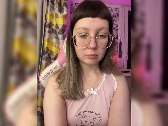 henby_streams webcam