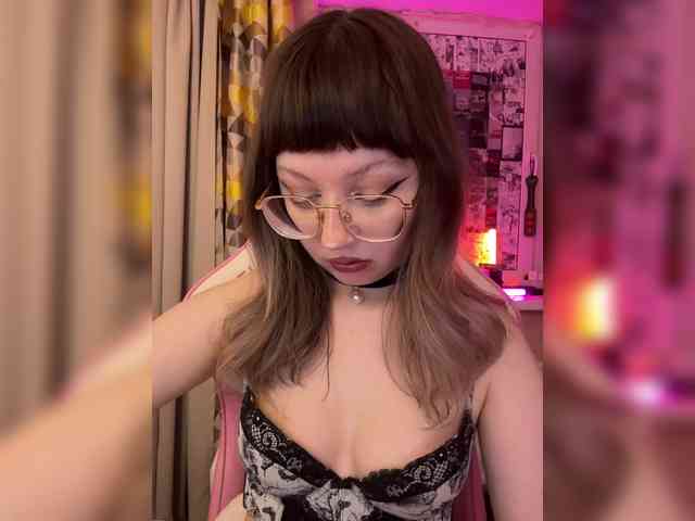 henby_streams webcam