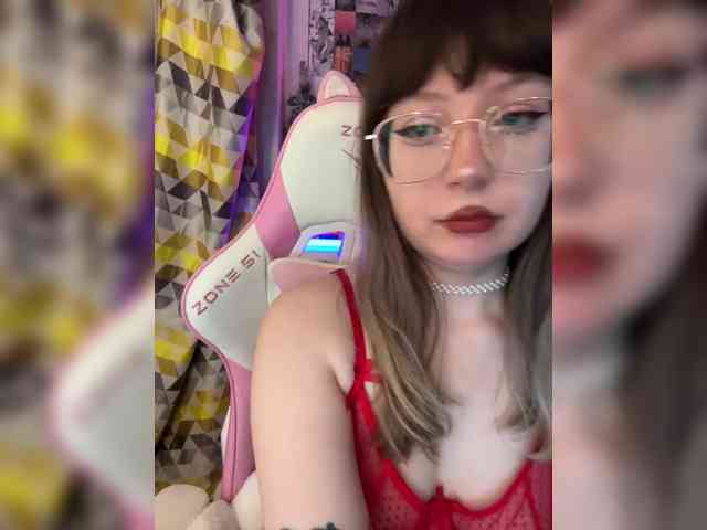 henby_streams webcam