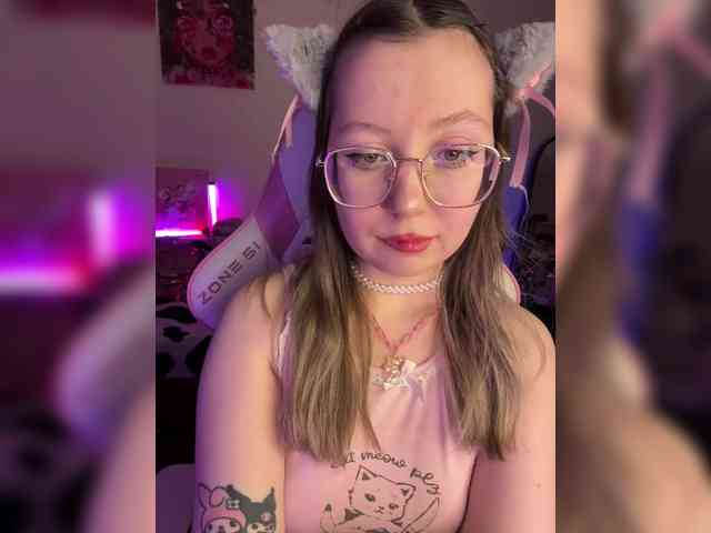 henby_streams webcam