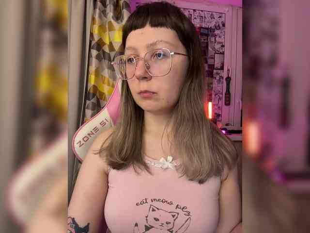 henby_streams webcam