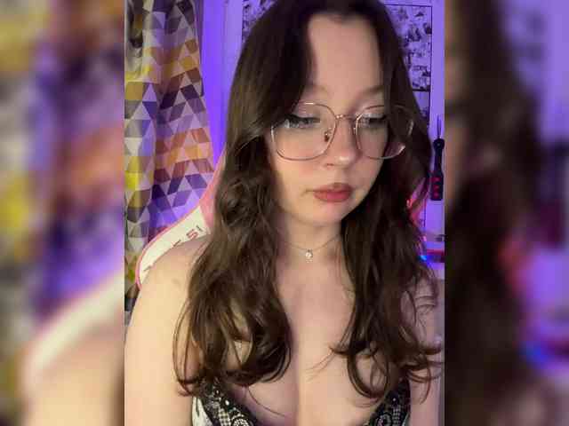 henby_streams webcam
