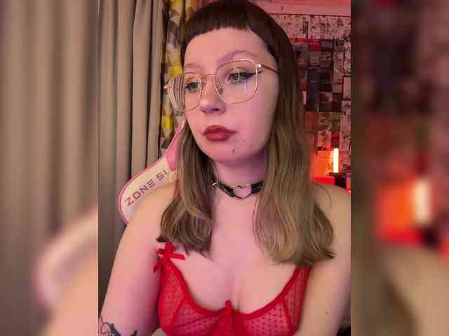 henby_streams webcam