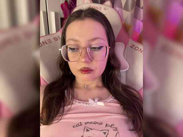 henby_streams webcam