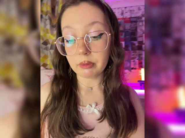 henby_streams webcam