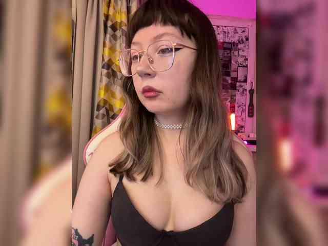 henby_streams webcam