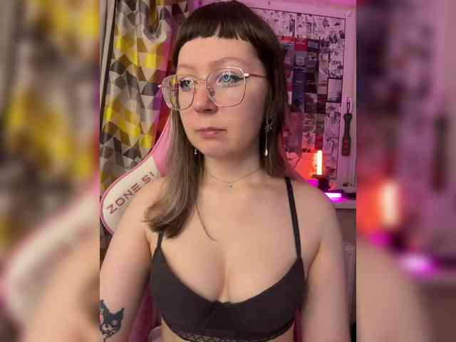 henby_streams webcam