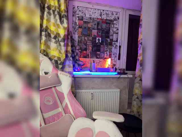 henby_streams webcam