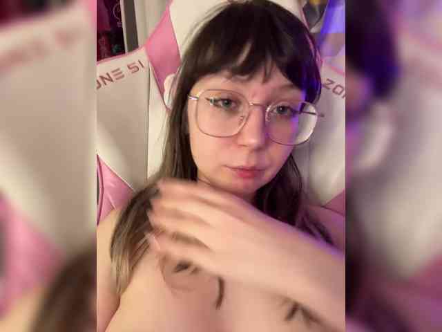 henby_streams webcam