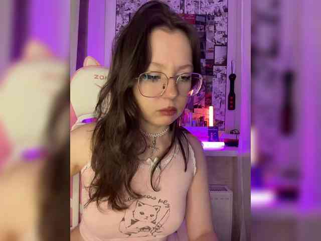 henby_streams webcam