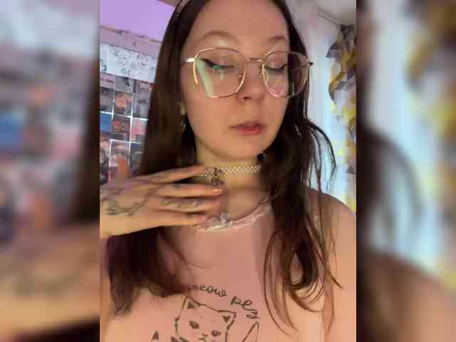 henby_streams webcam