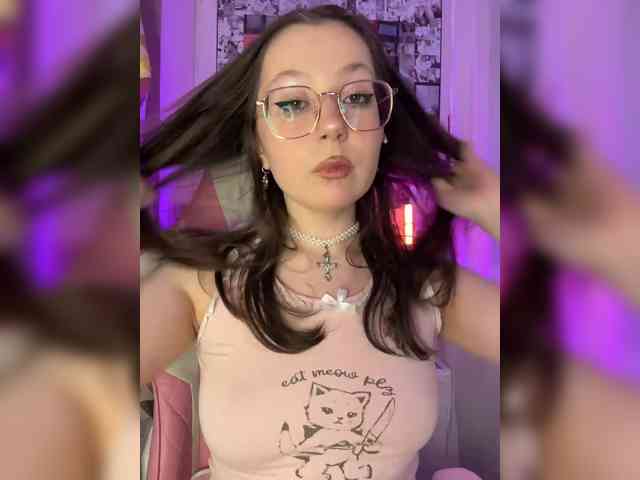 henby_streams webcam