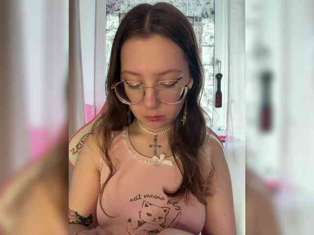 henby_streams webcam