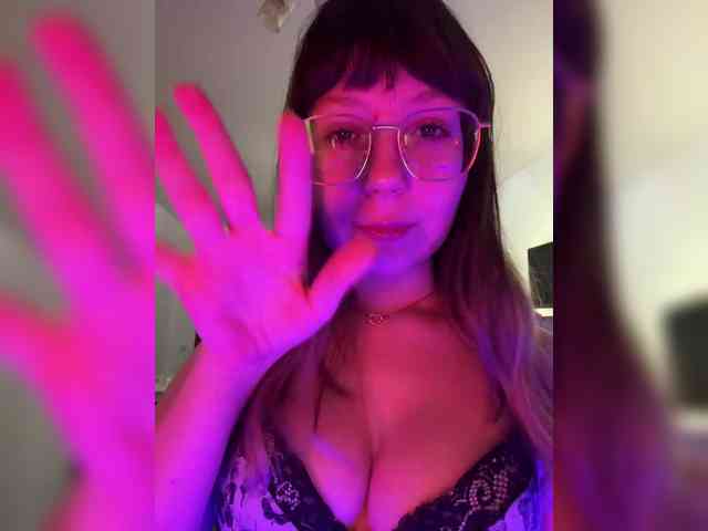 henby_streams webcam