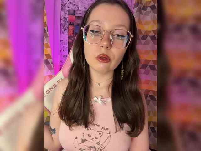 henby_streams webcam
