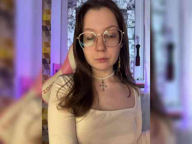 henby_streams webcam