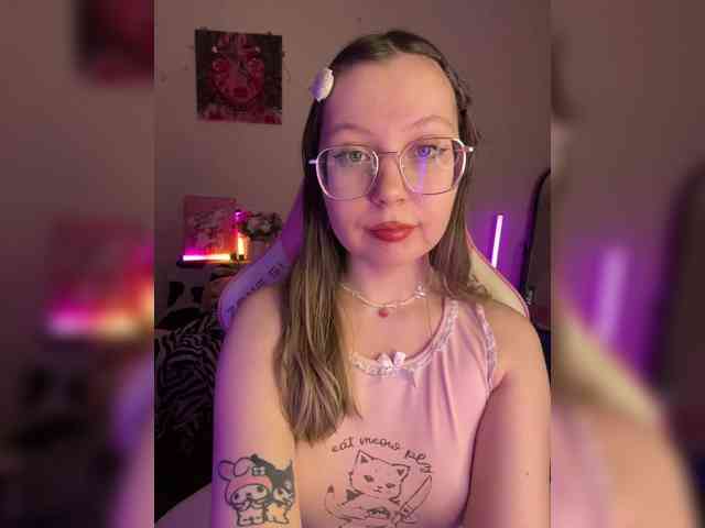 henby_streams webcam