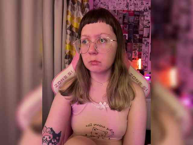 henby_streams webcam