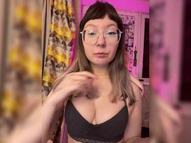 henby_streams webcam