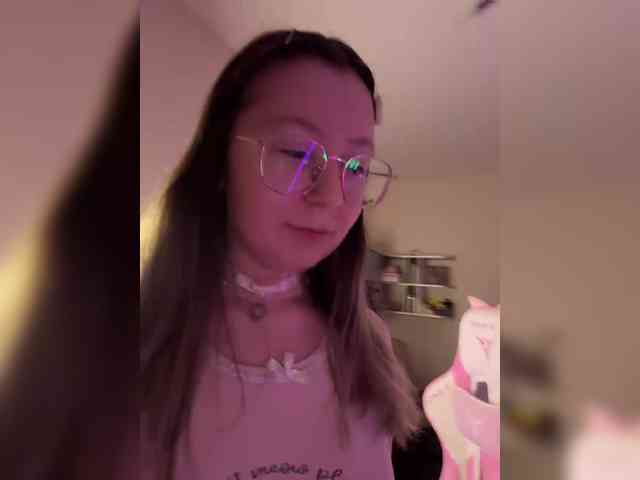 henby_streams webcam