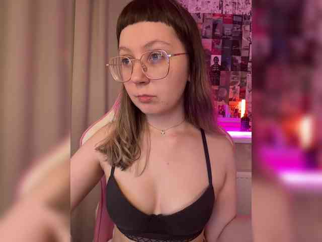 henby_streams webcam